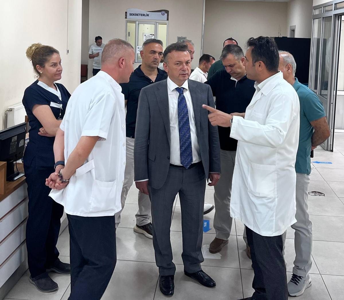 AFSÜ Rektör Vekili Prof. Dr. Şenocak, Hastanede İncelemelerde Bulundu!